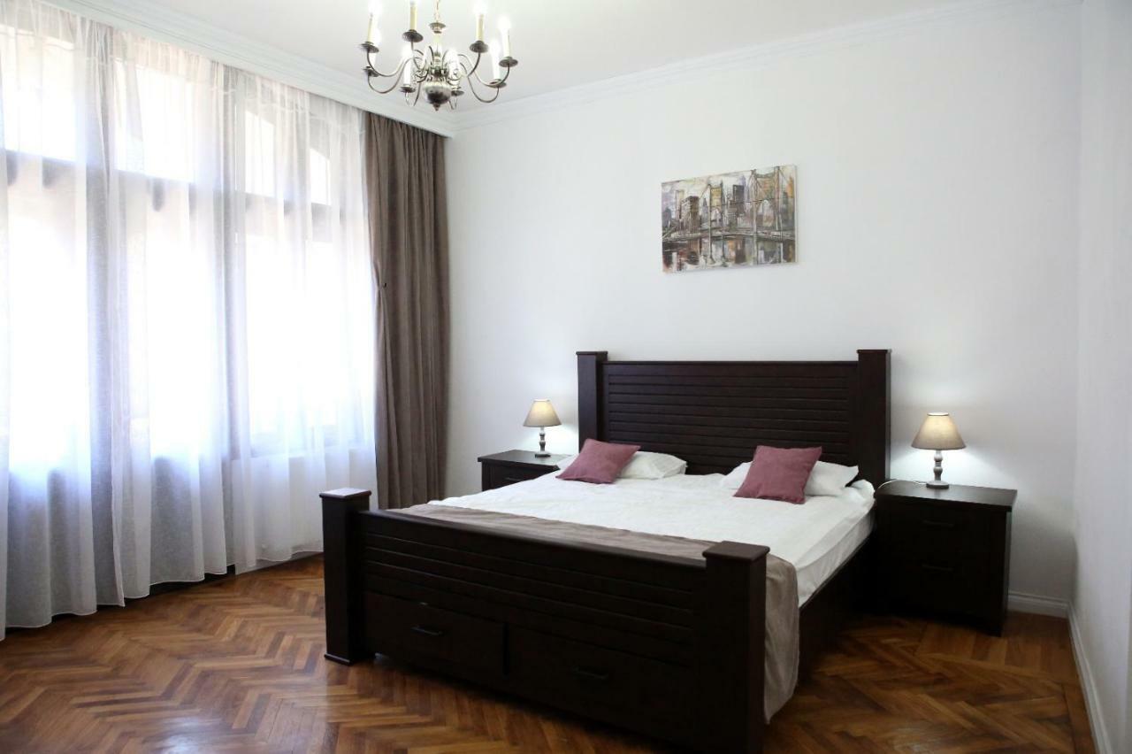 Aleea Teilor Otel Campulung Dış mekan fotoğraf