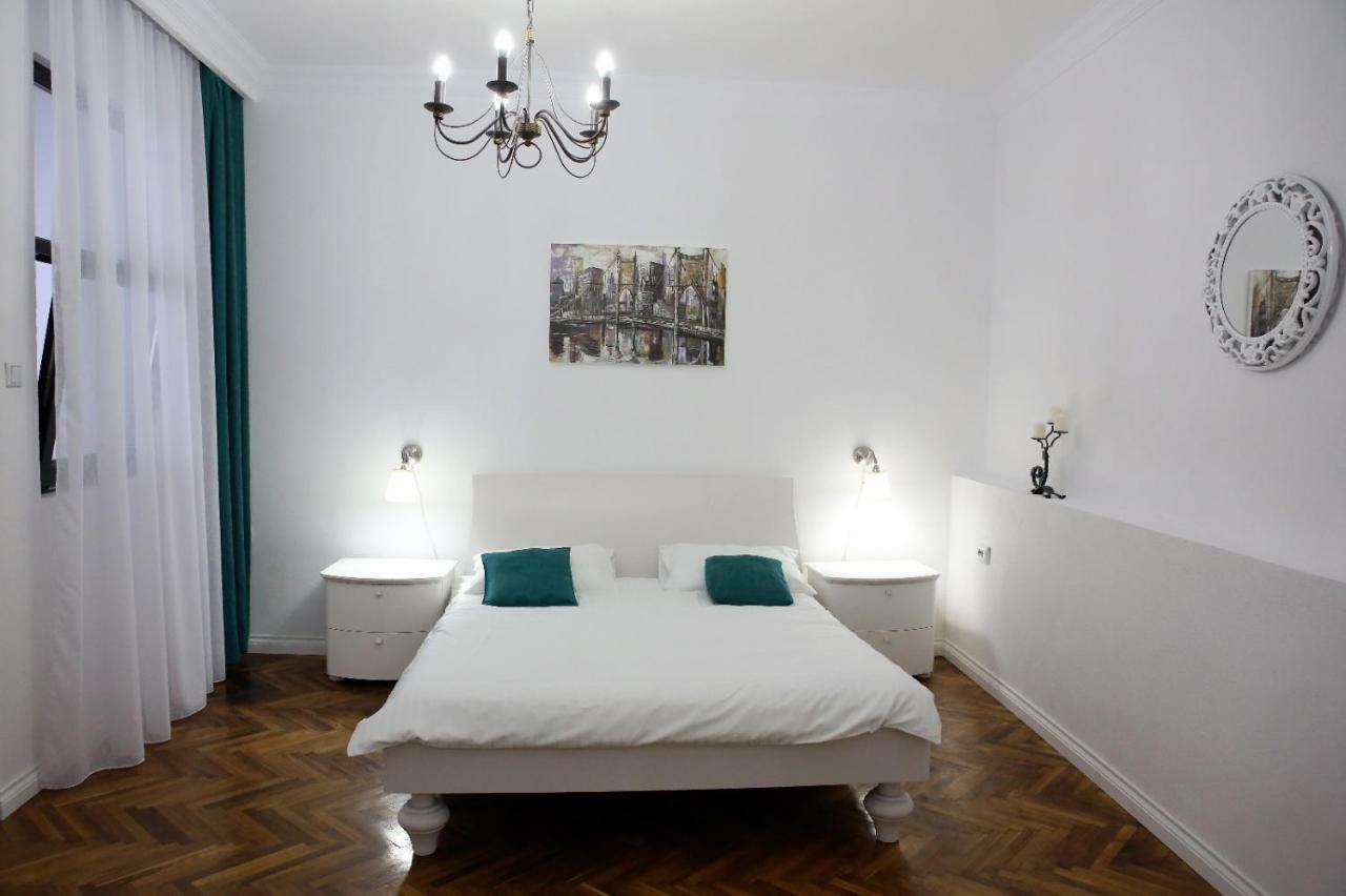 Aleea Teilor Otel Campulung Dış mekan fotoğraf