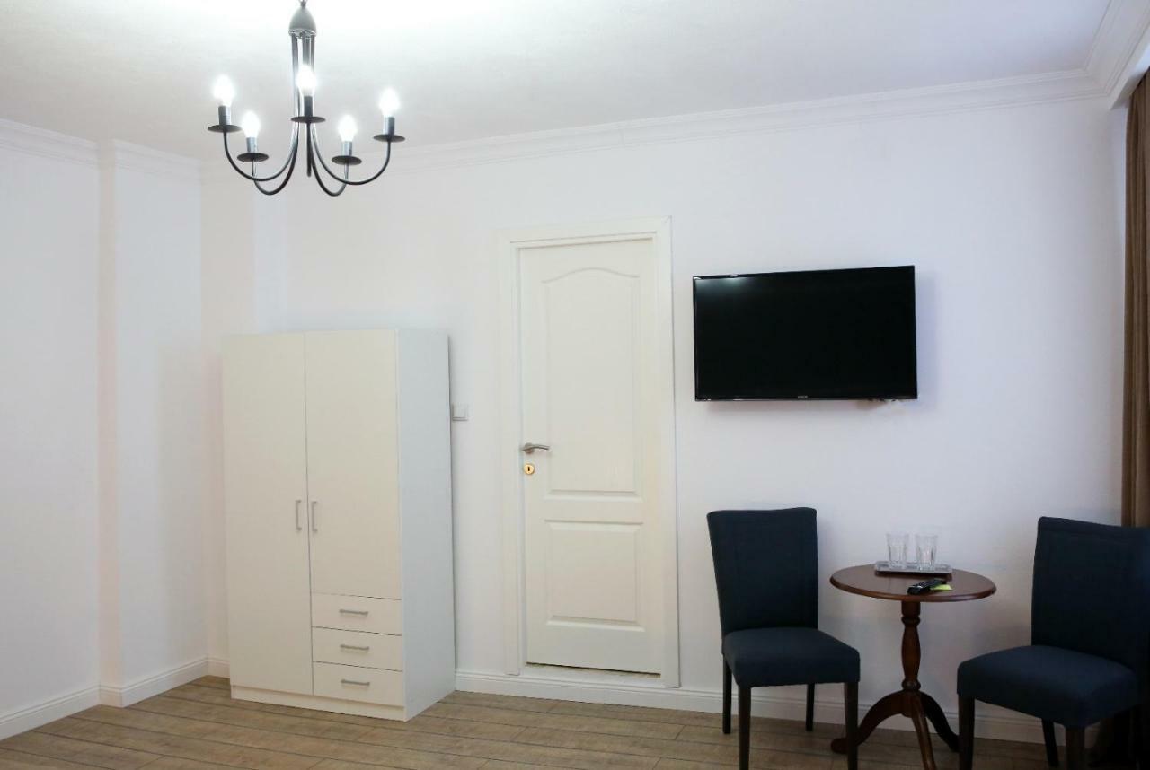 Aleea Teilor Otel Campulung Dış mekan fotoğraf